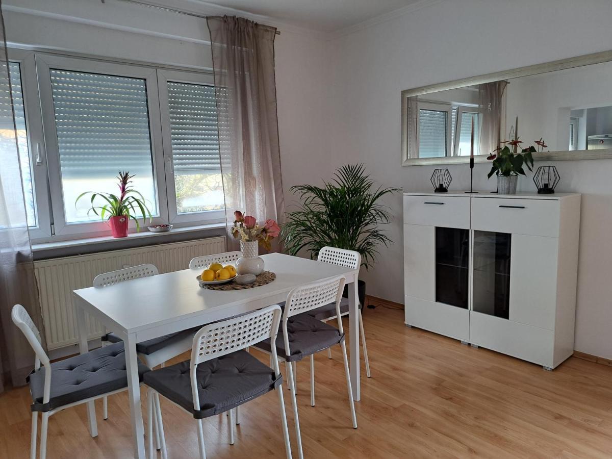 Charming Celje City Center Apartment Екстер'єр фото