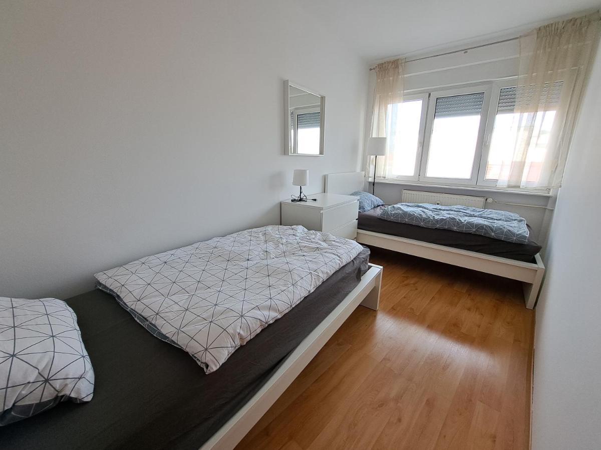 Charming Celje City Center Apartment Екстер'єр фото